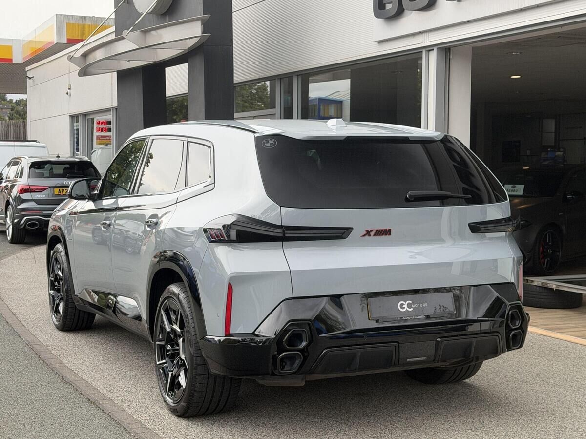 BMW XM XM Gallery Image