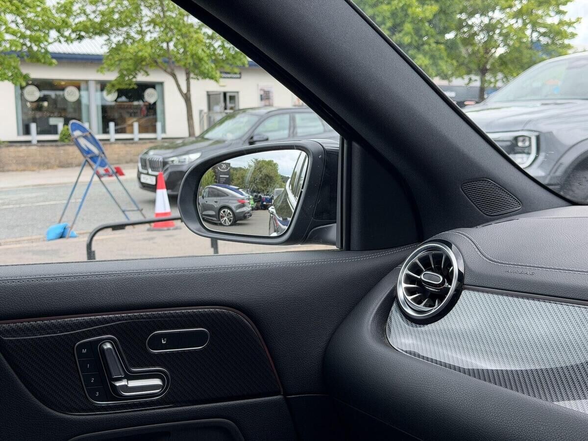 Mercedes-Benz GLA GLA Gallery Image