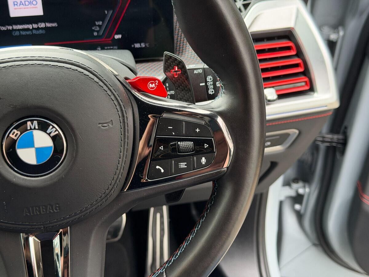 BMW XM XM Gallery Image