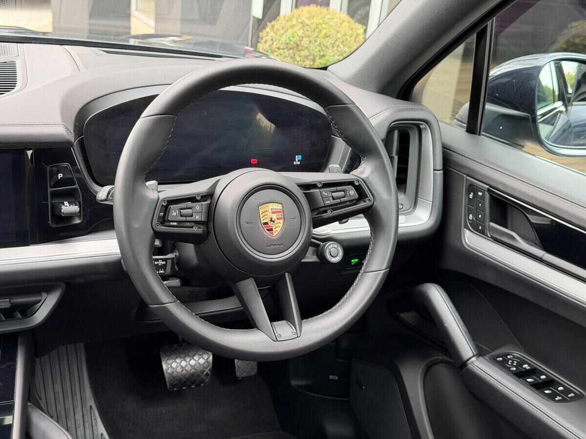 Porsche Cayenne Cayenne Gallery Image