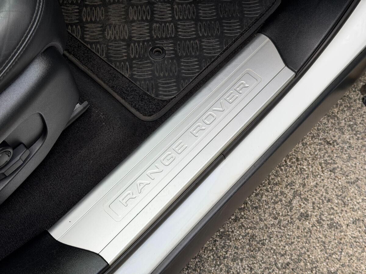Land Rover Range Rover Sport Range Rover Sport Gallery Image