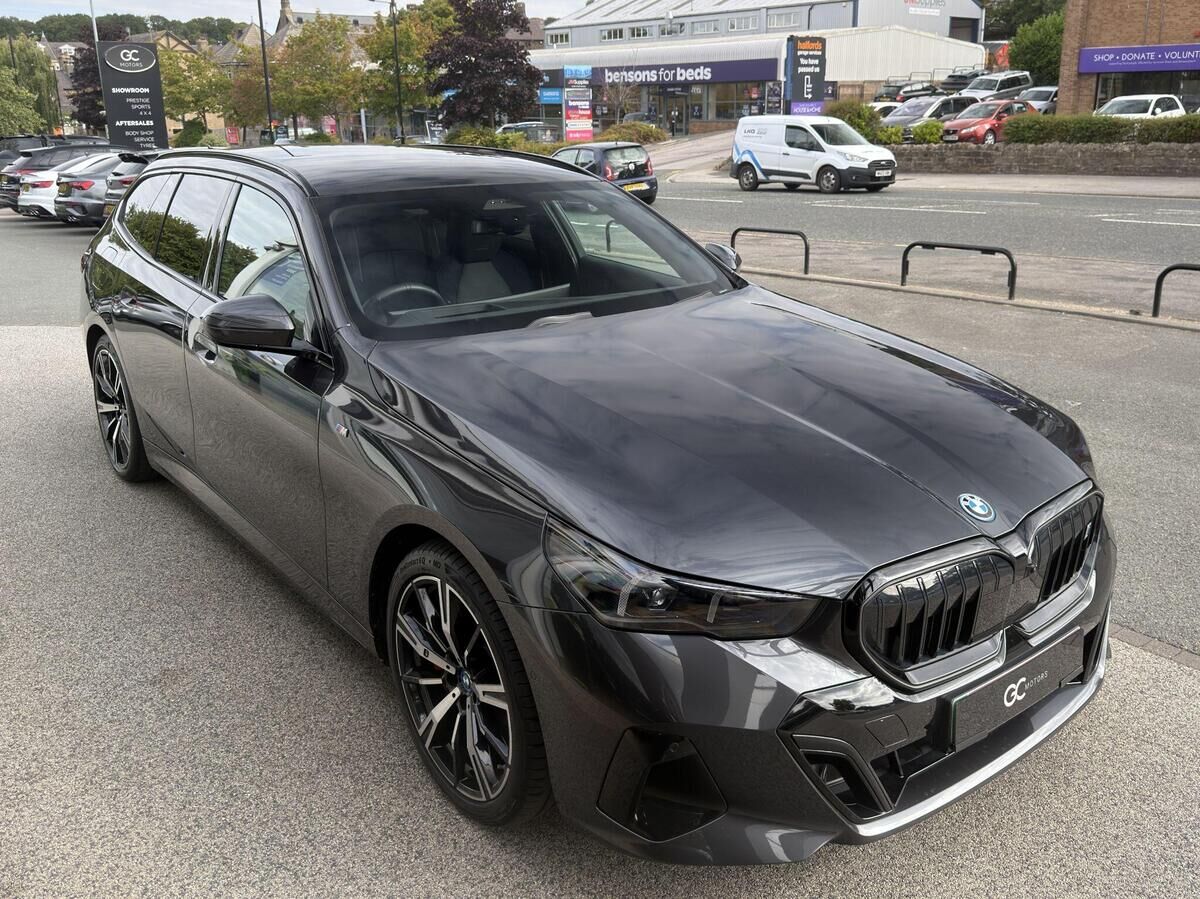 BMW i5 i5 Gallery Image