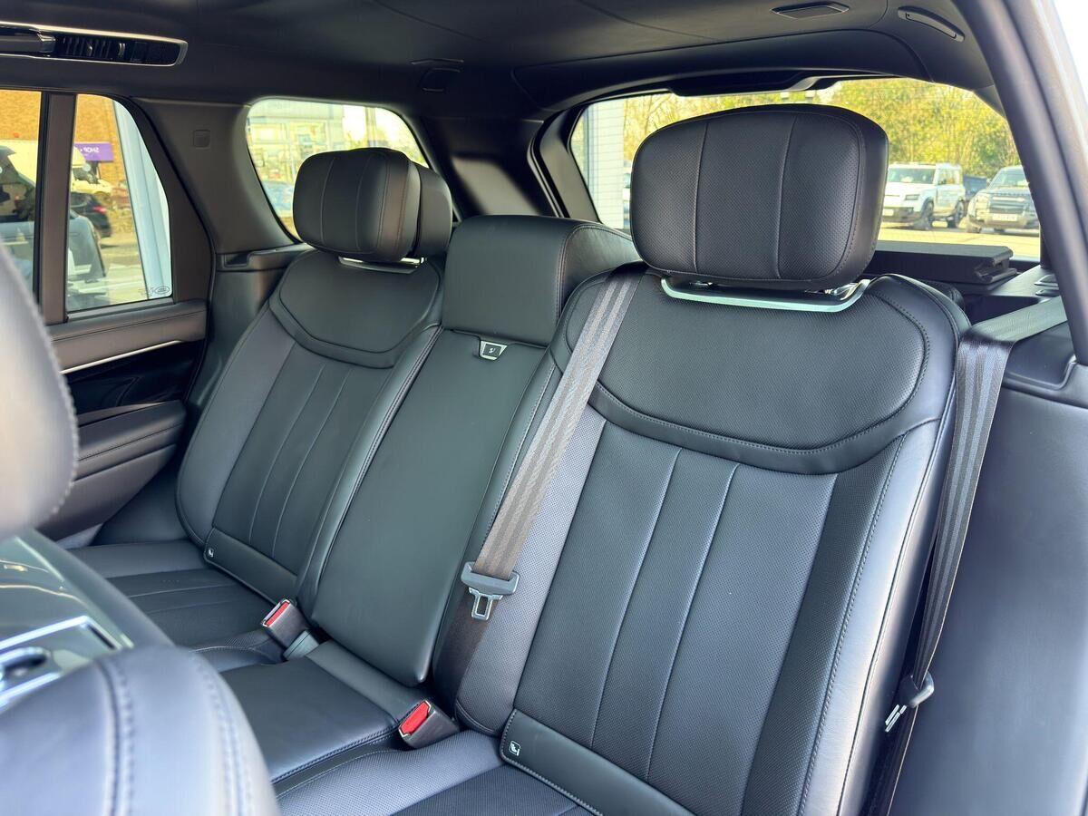 Land Rover Range Rover Range Rover Gallery Image