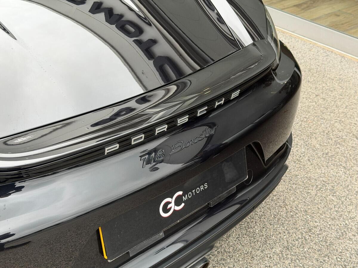 Porsche 718 Boxster 718 Boxster Gallery Image