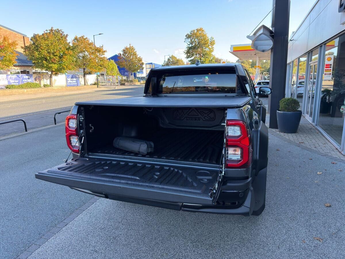 Toyota Hilux Hilux Gallery Image