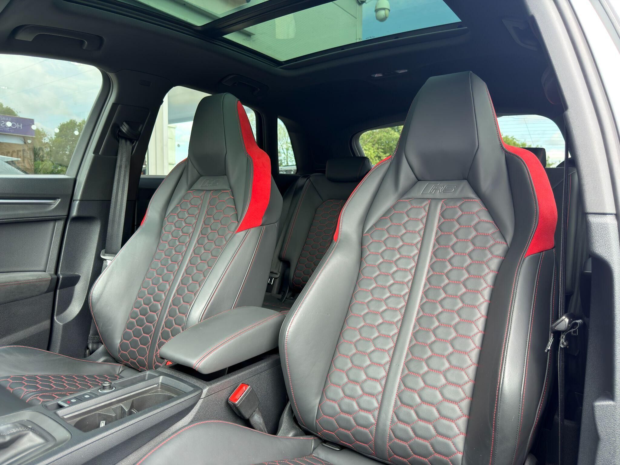 Audi RS Q3 RS Q3 Gallery Image