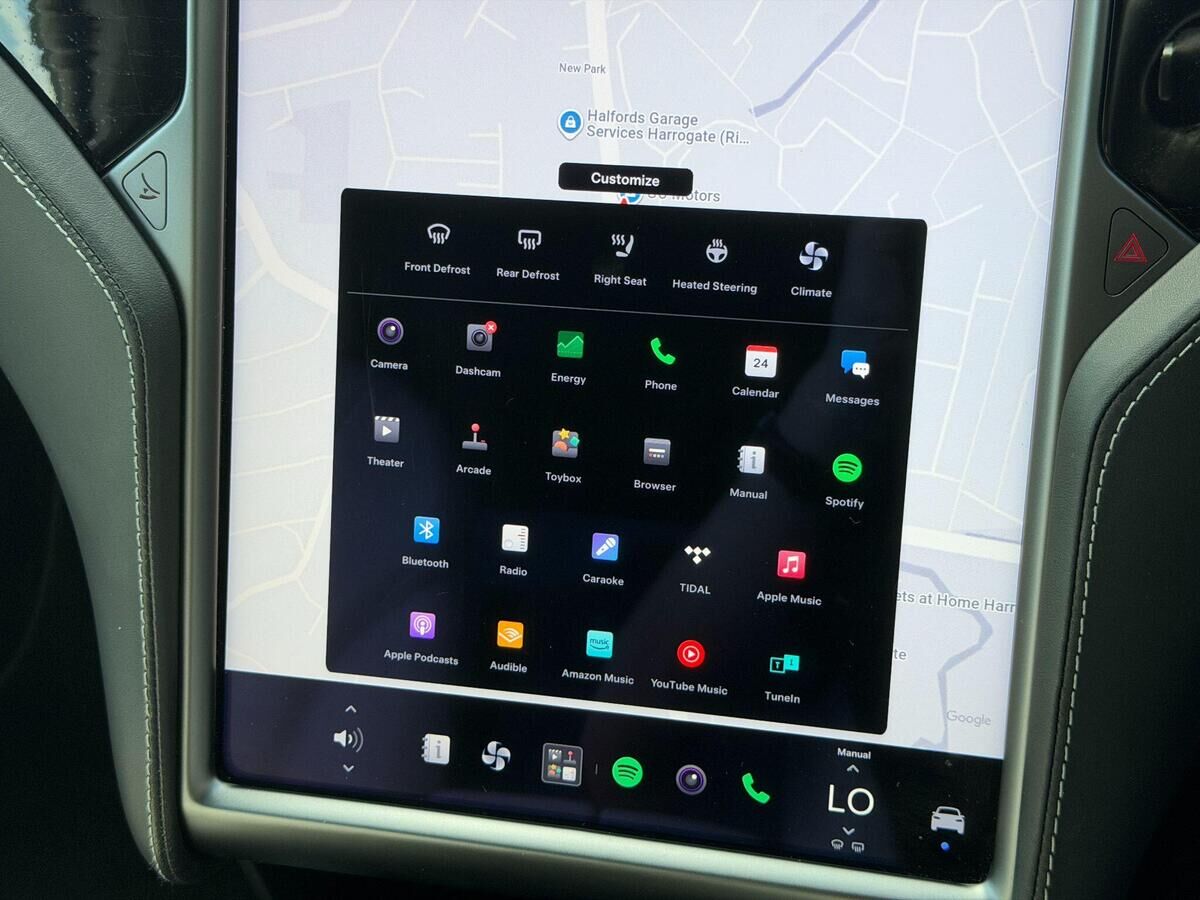 Tesla Model X Model X Gallery Image