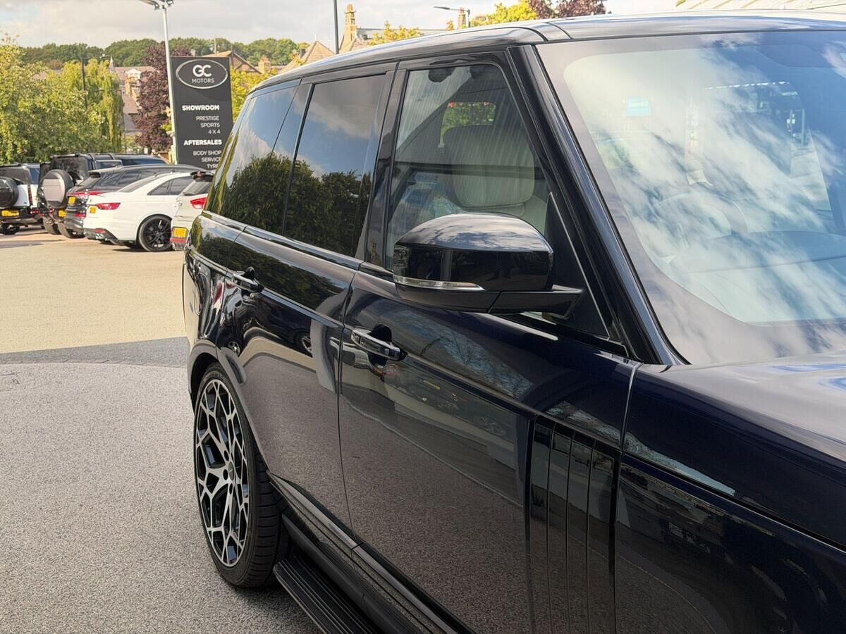 Land Rover Range Rover Range Rover Gallery Image