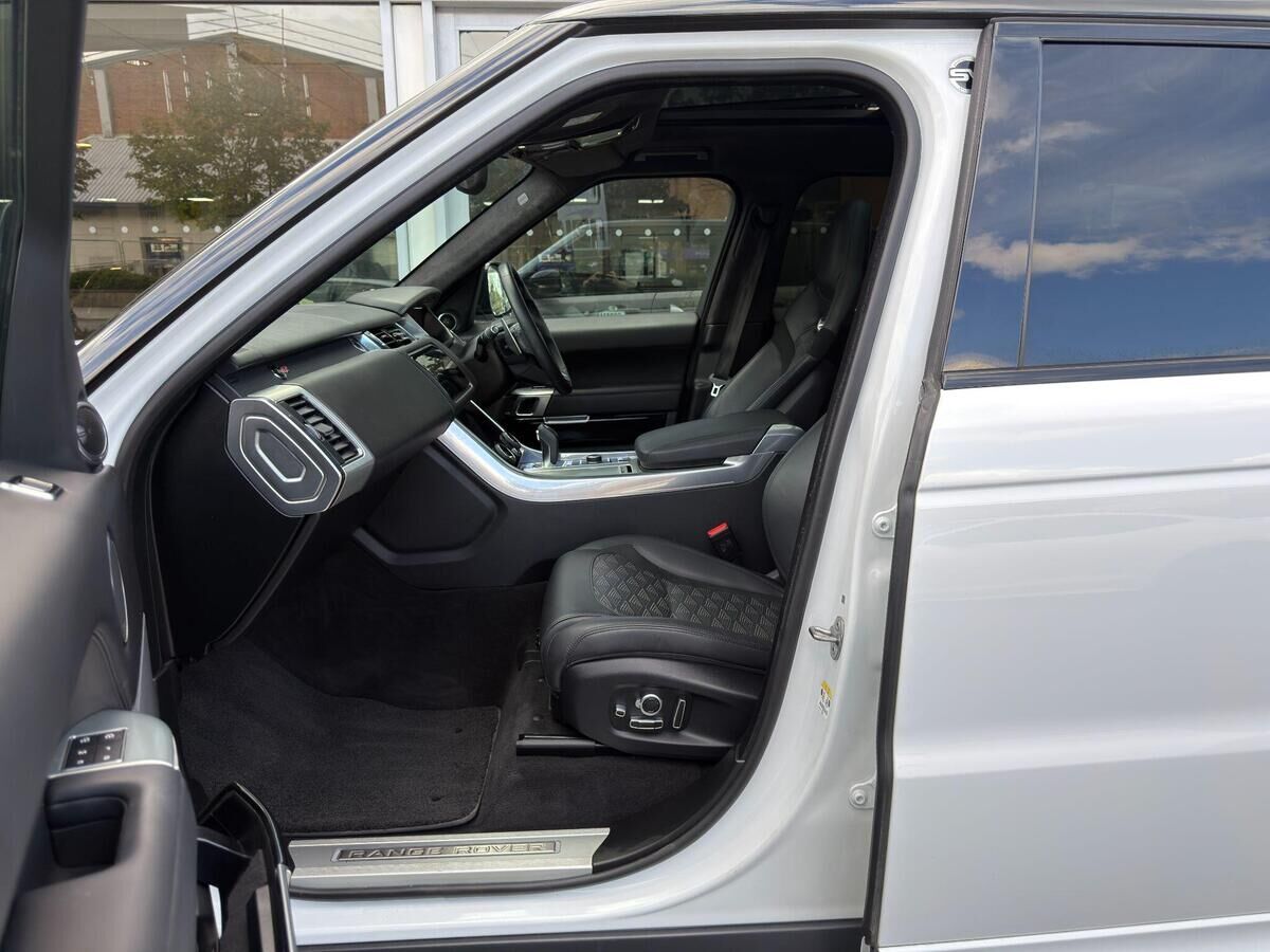 Land Rover Range Rover Sport Range Rover Sport Gallery Image