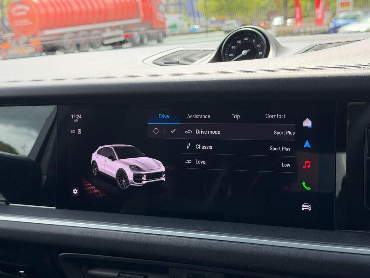 Porsche Cayenne Cayenne Gallery Image