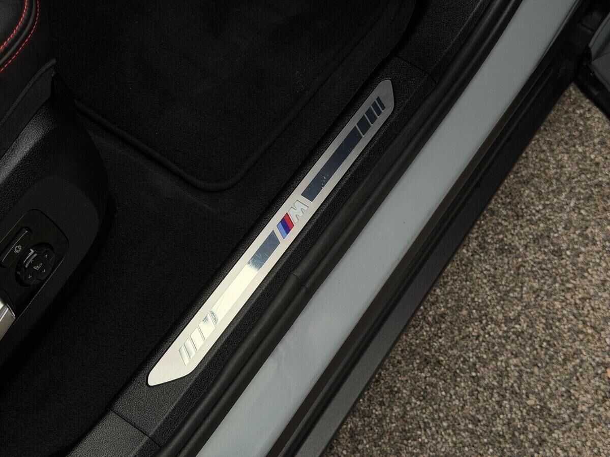 BMW XM XM Gallery Image