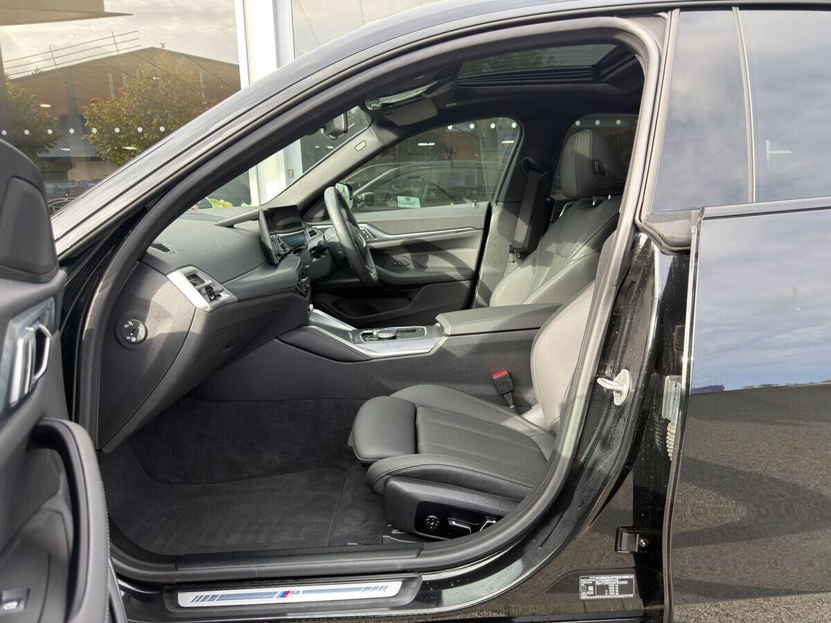 BMW i4 i4 Gallery Image