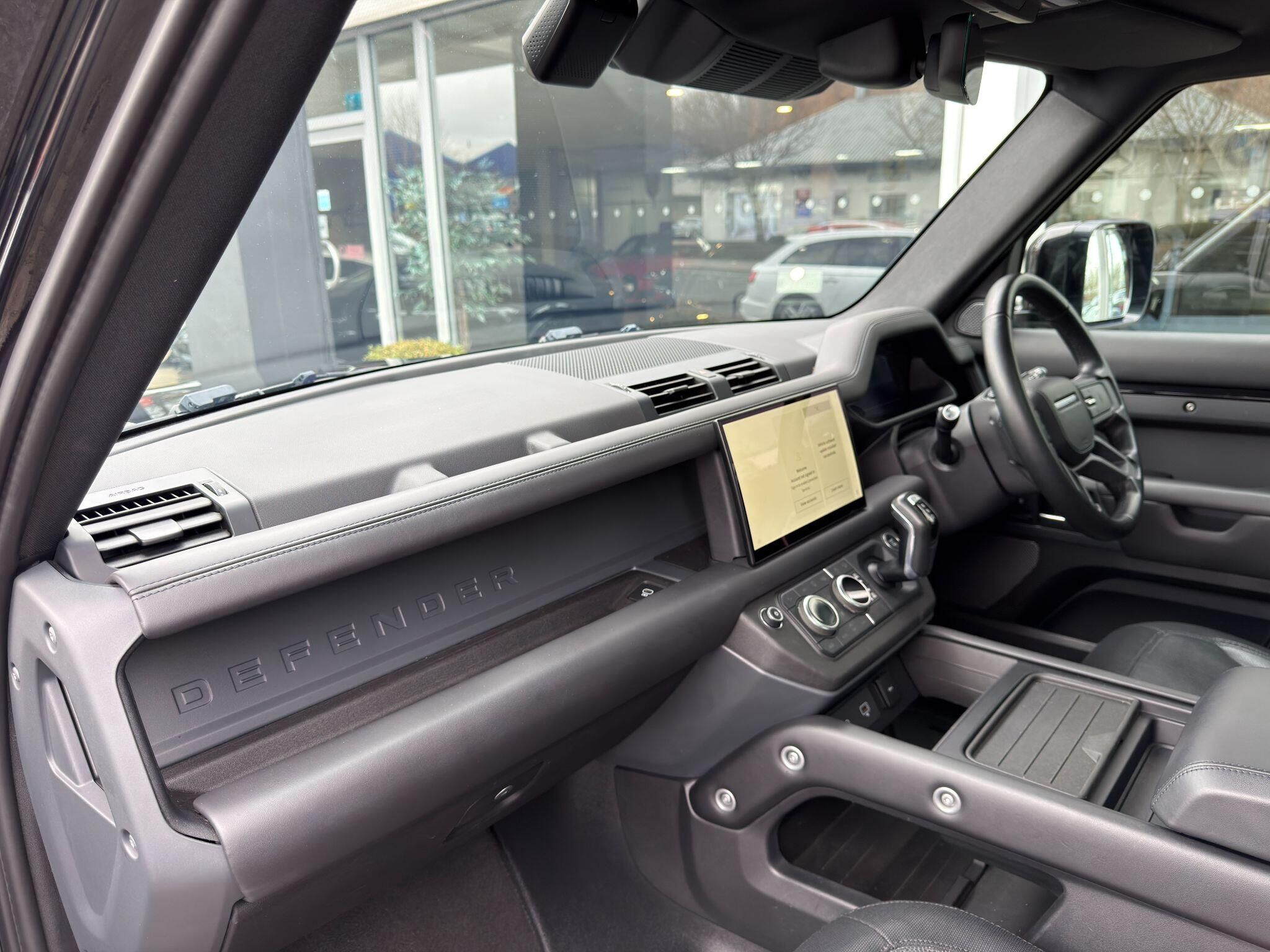 Land Rover Defender 110 Defender 110 Gallery Image