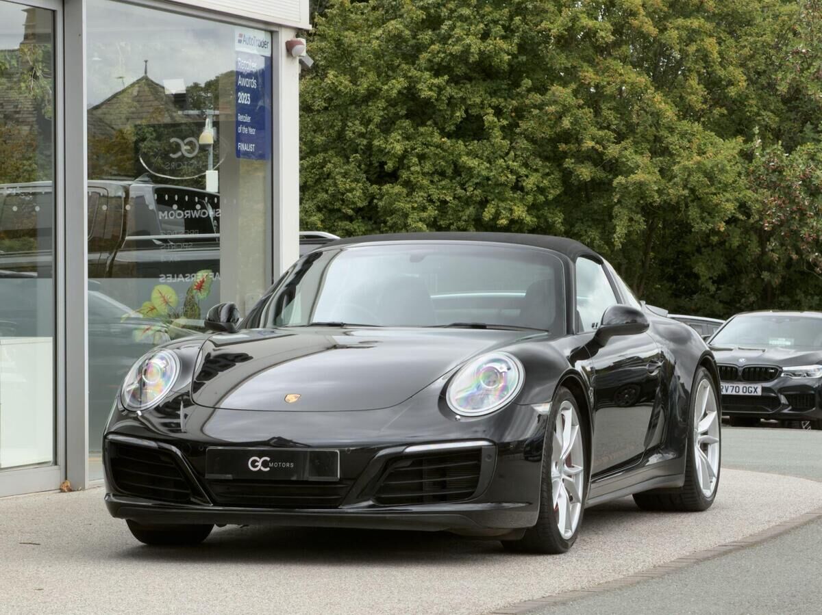 Porsche 911 911 Gallery Image