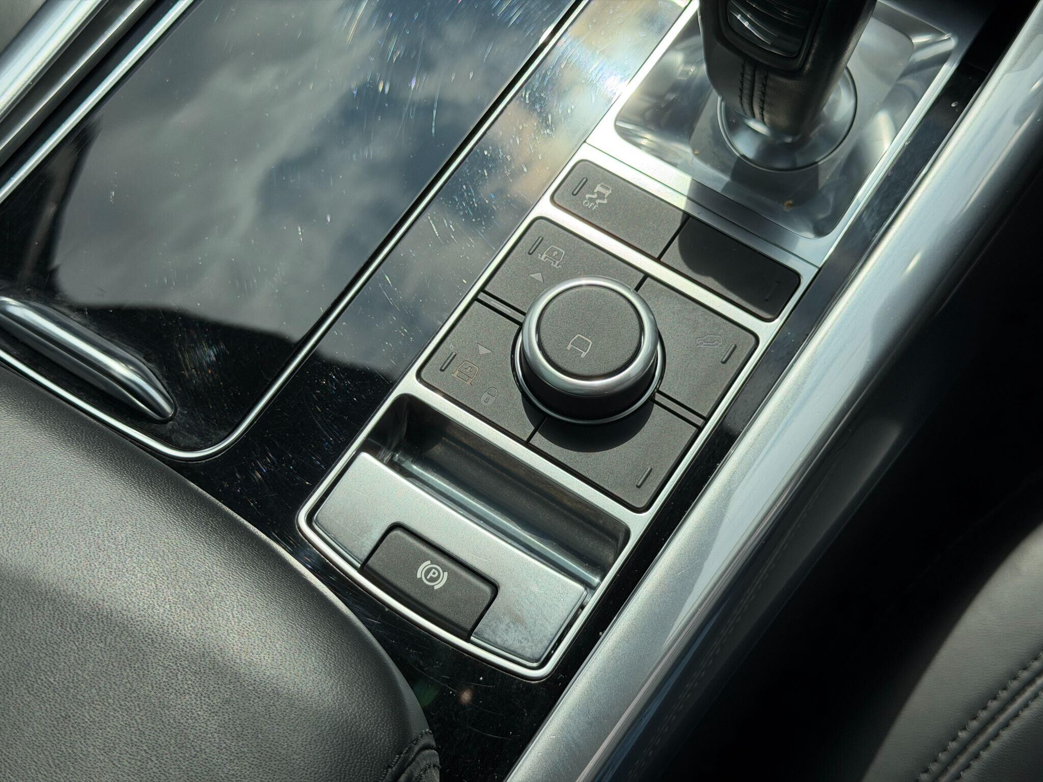 Land Rover Range Rover Sport Range Rover Sport Gallery Image