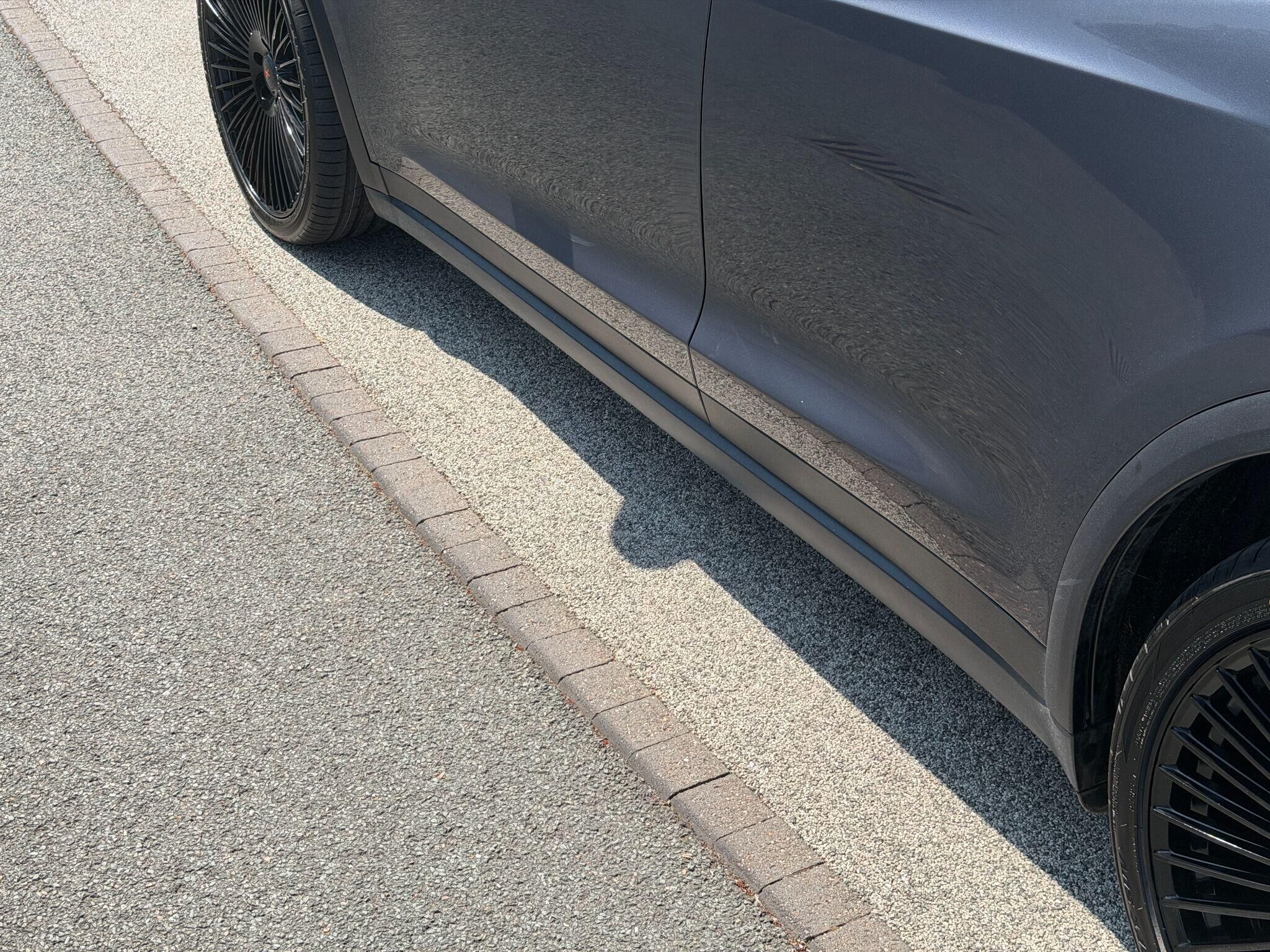 Tesla Model X Model X Gallery Image