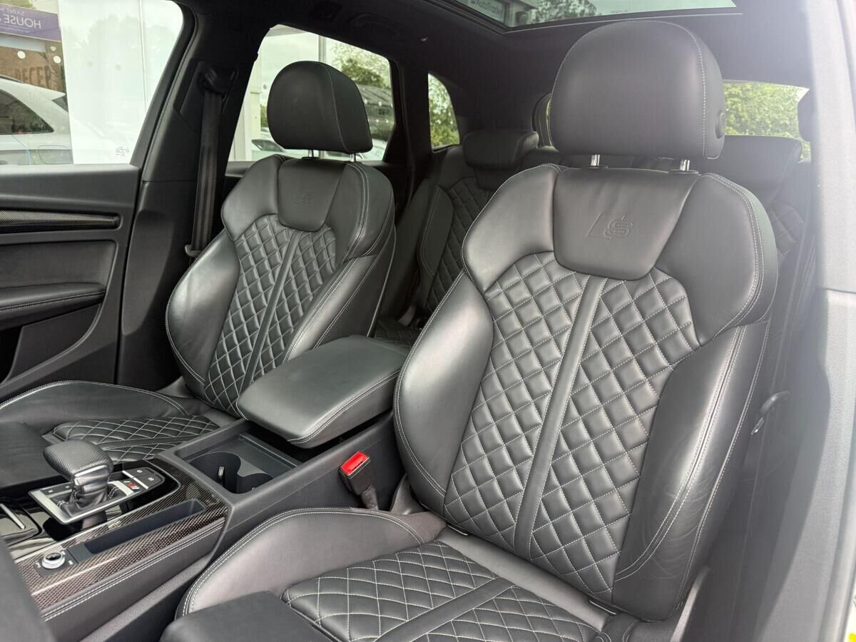 Audi SQ5 SQ5 Gallery Image
