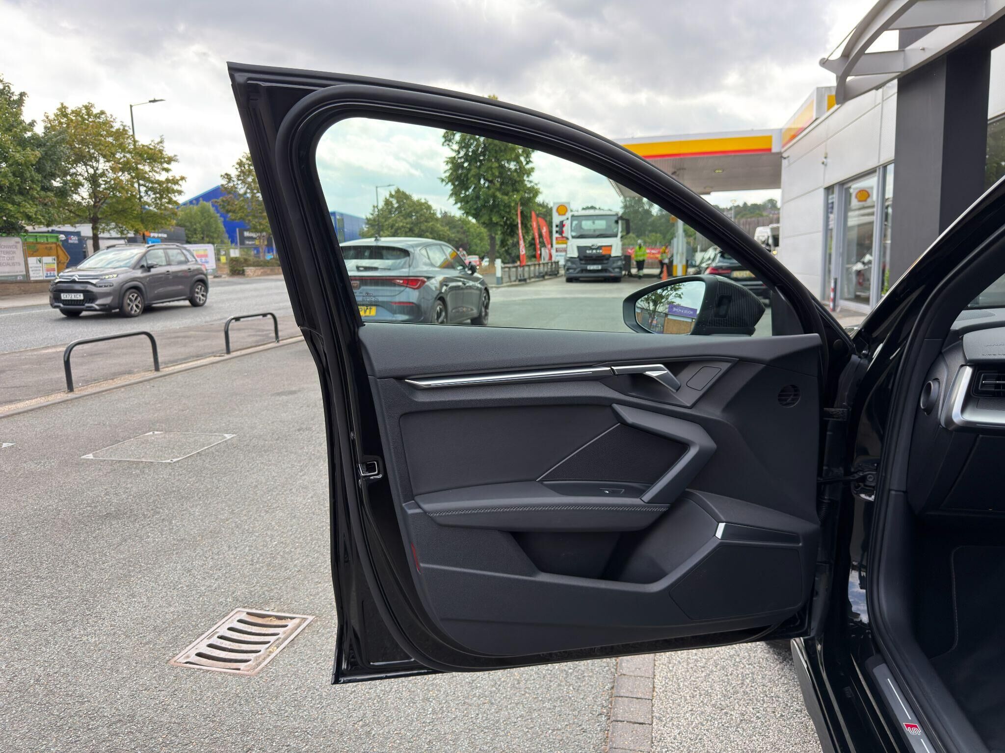 Audi S3 S3 Gallery Image