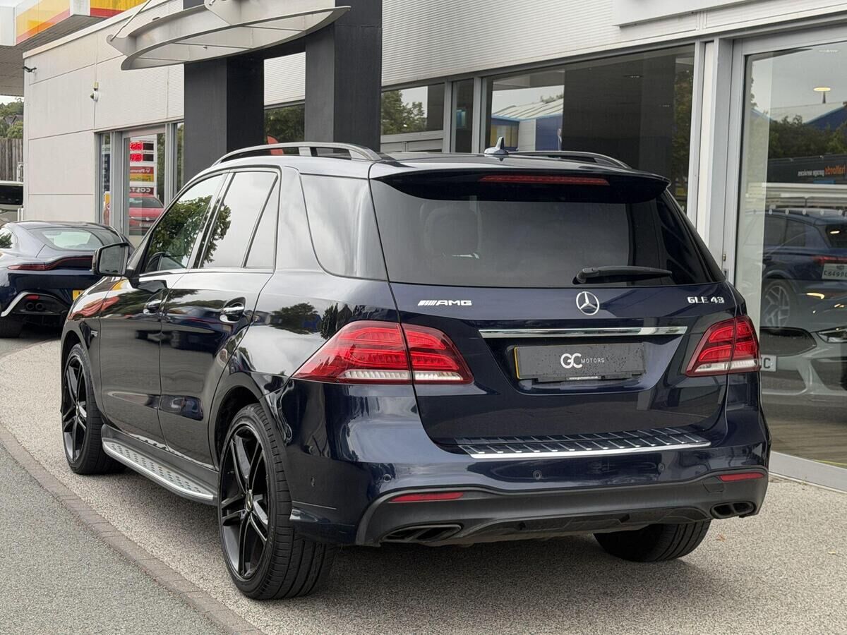 Mercedes-Benz GLE GLE Gallery Image