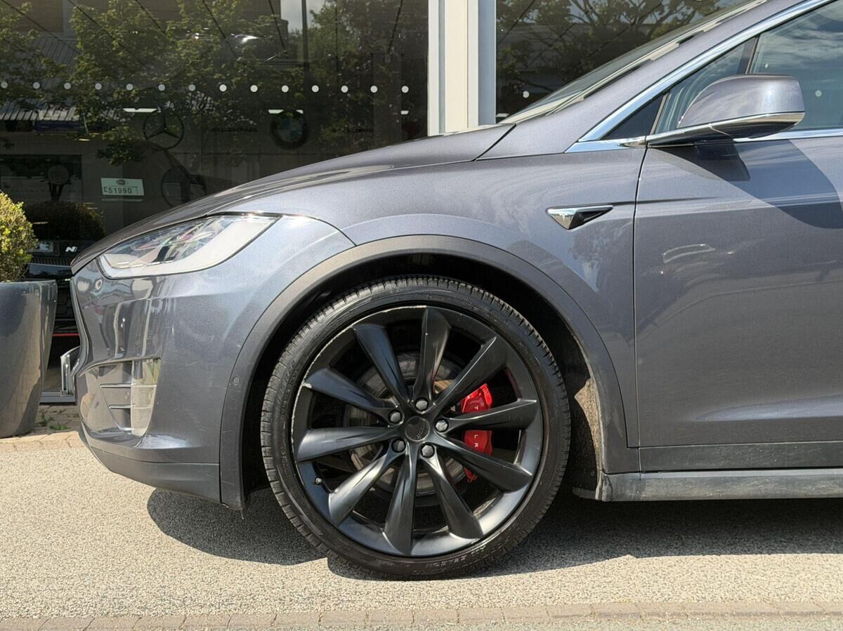 Tesla Model X Model X Gallery Image