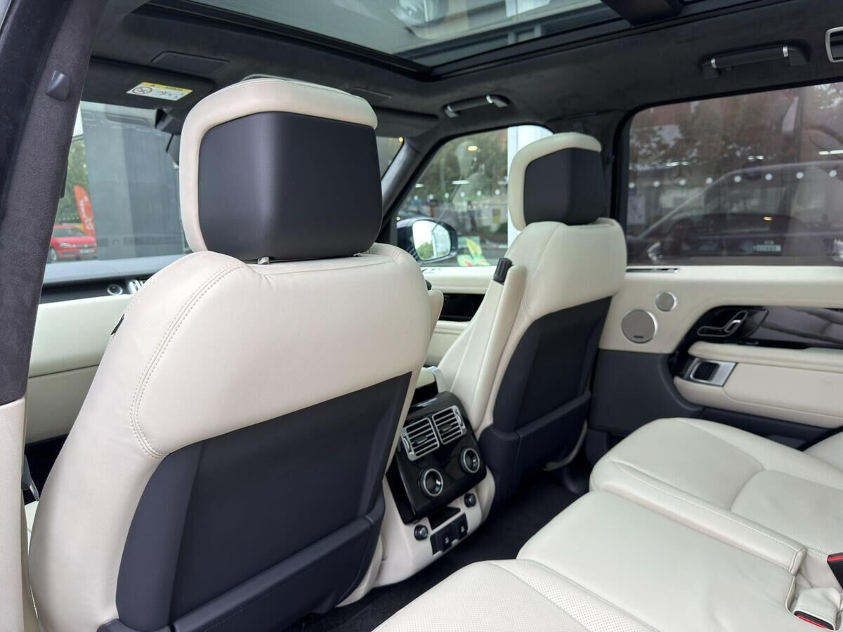 Land Rover Range Rover Range Rover Gallery Image