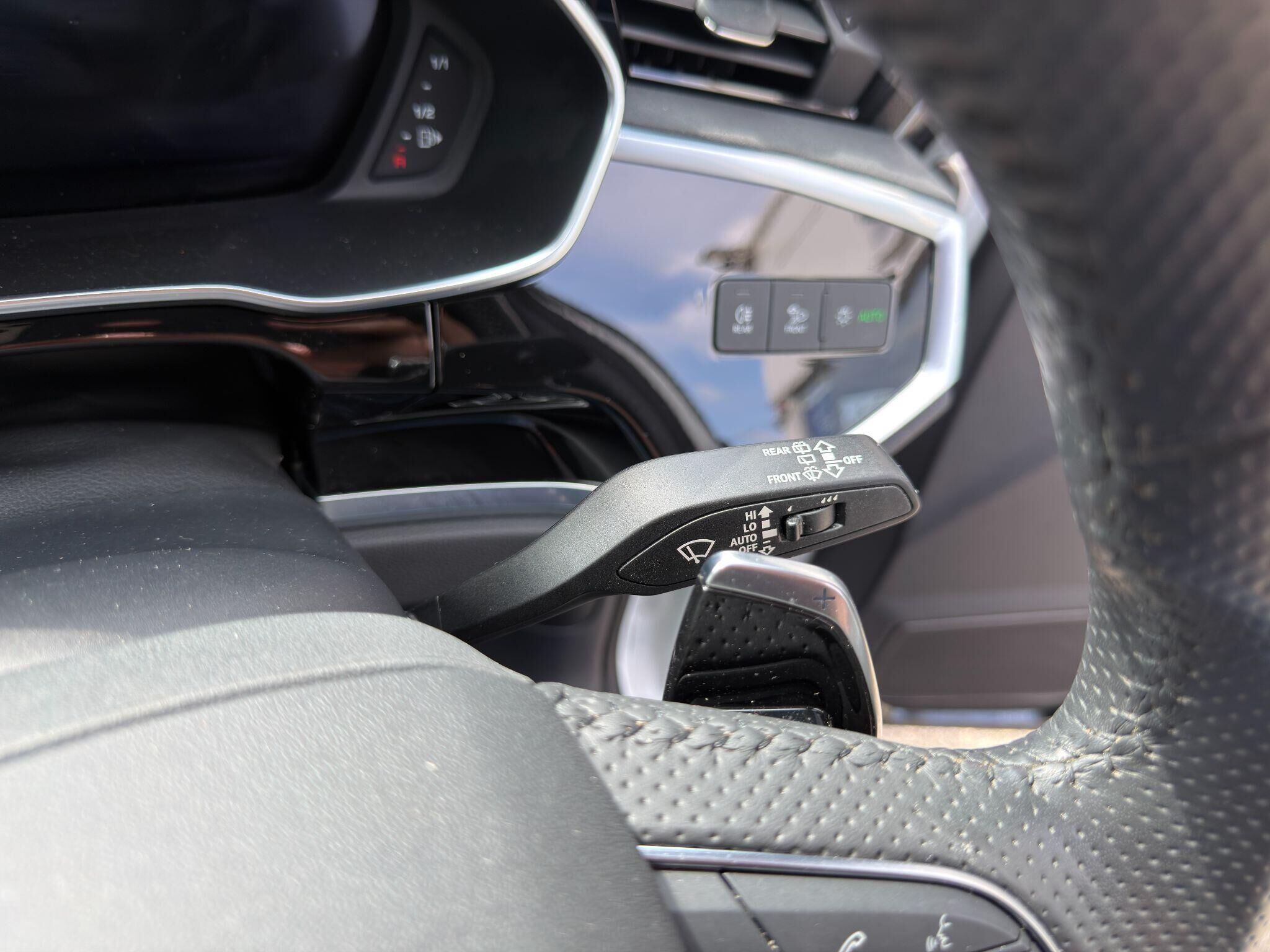 Audi RS Q3 RS Q3 Gallery Image