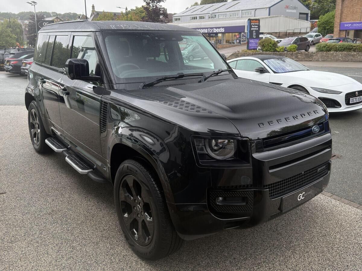 Land Rover Defender 110 Defender 110 Gallery Image