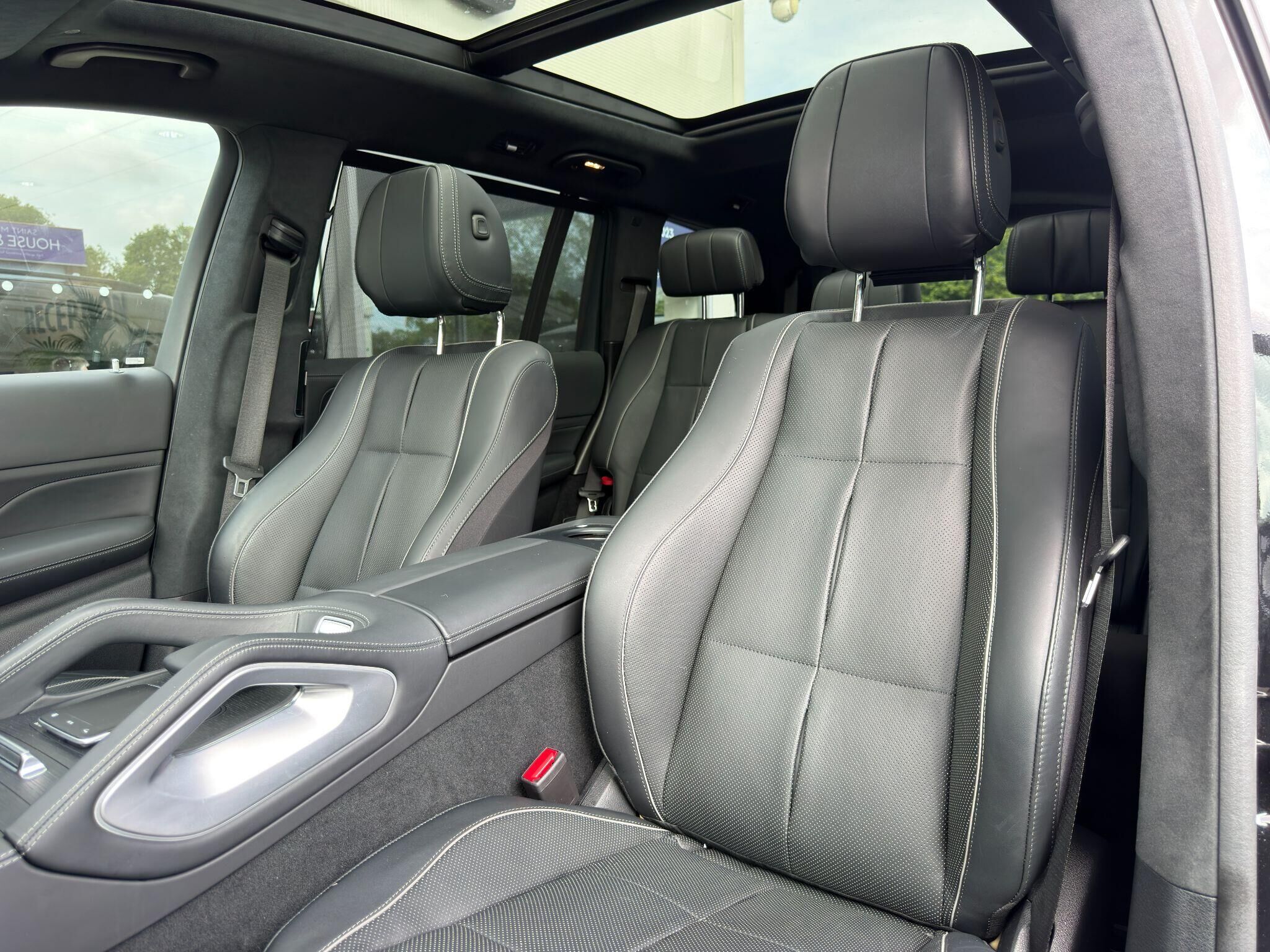 Mercedes-Benz GLS GLS Gallery Image