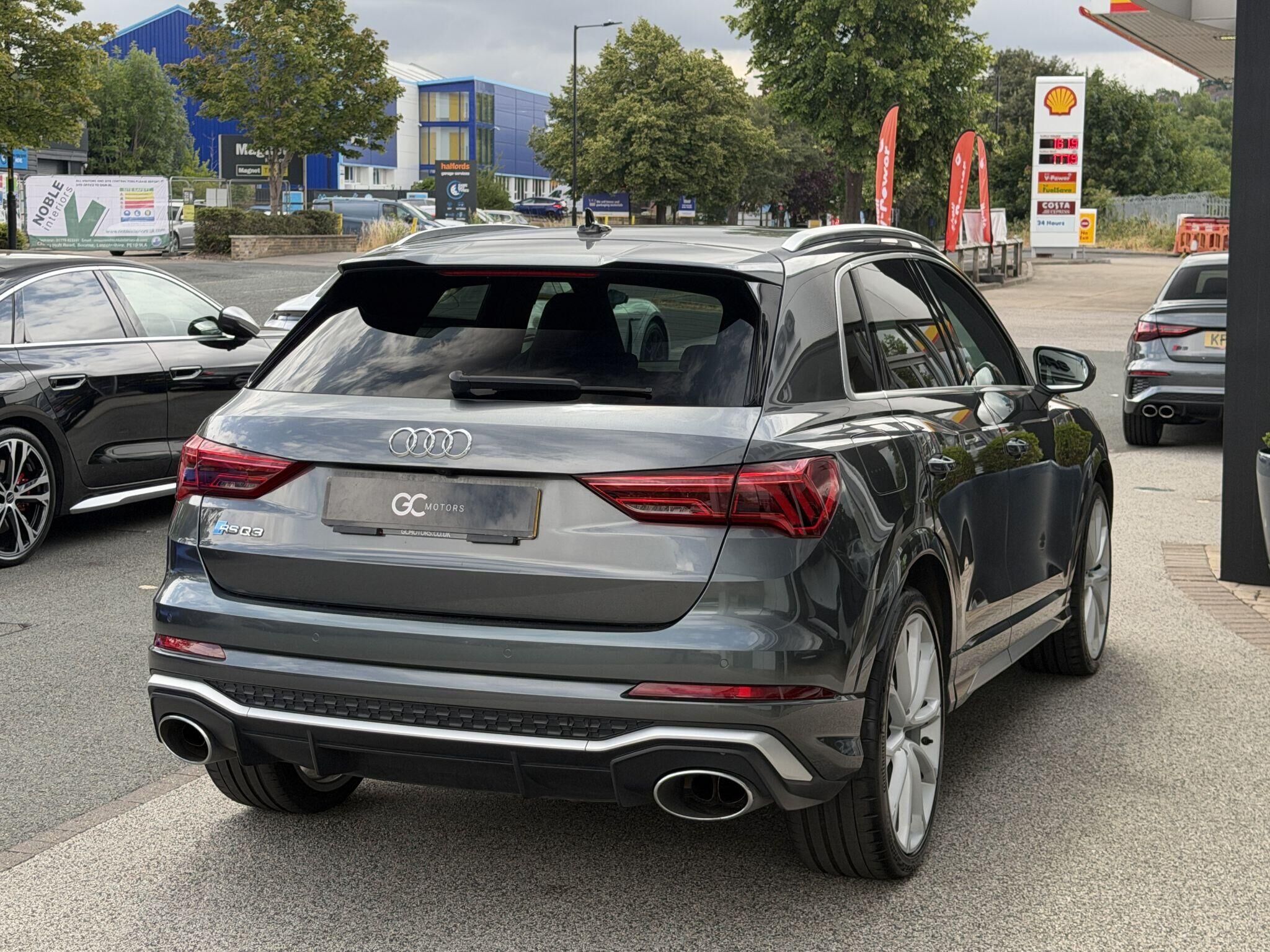 Audi RS Q3 RS Q3 Gallery Image