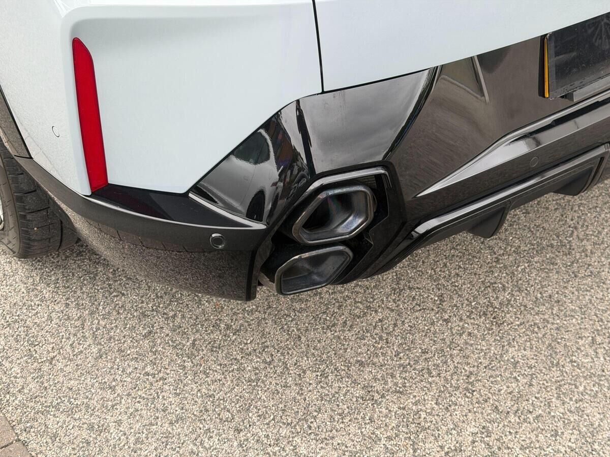BMW XM XM Gallery Image