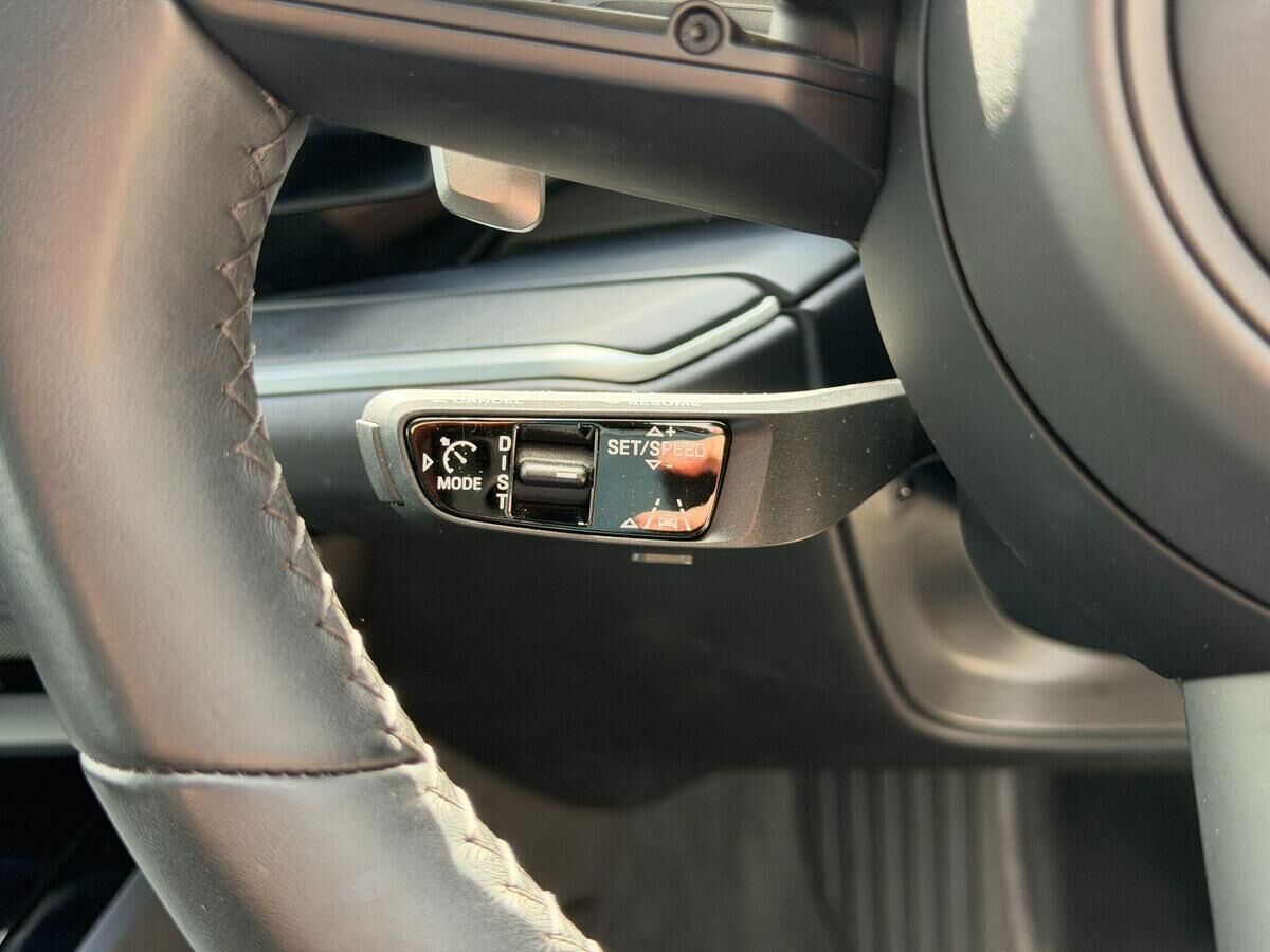 Porsche Cayenne Cayenne Gallery Image