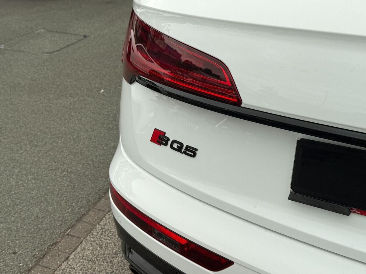 Audi SQ5 SQ5 Gallery Image