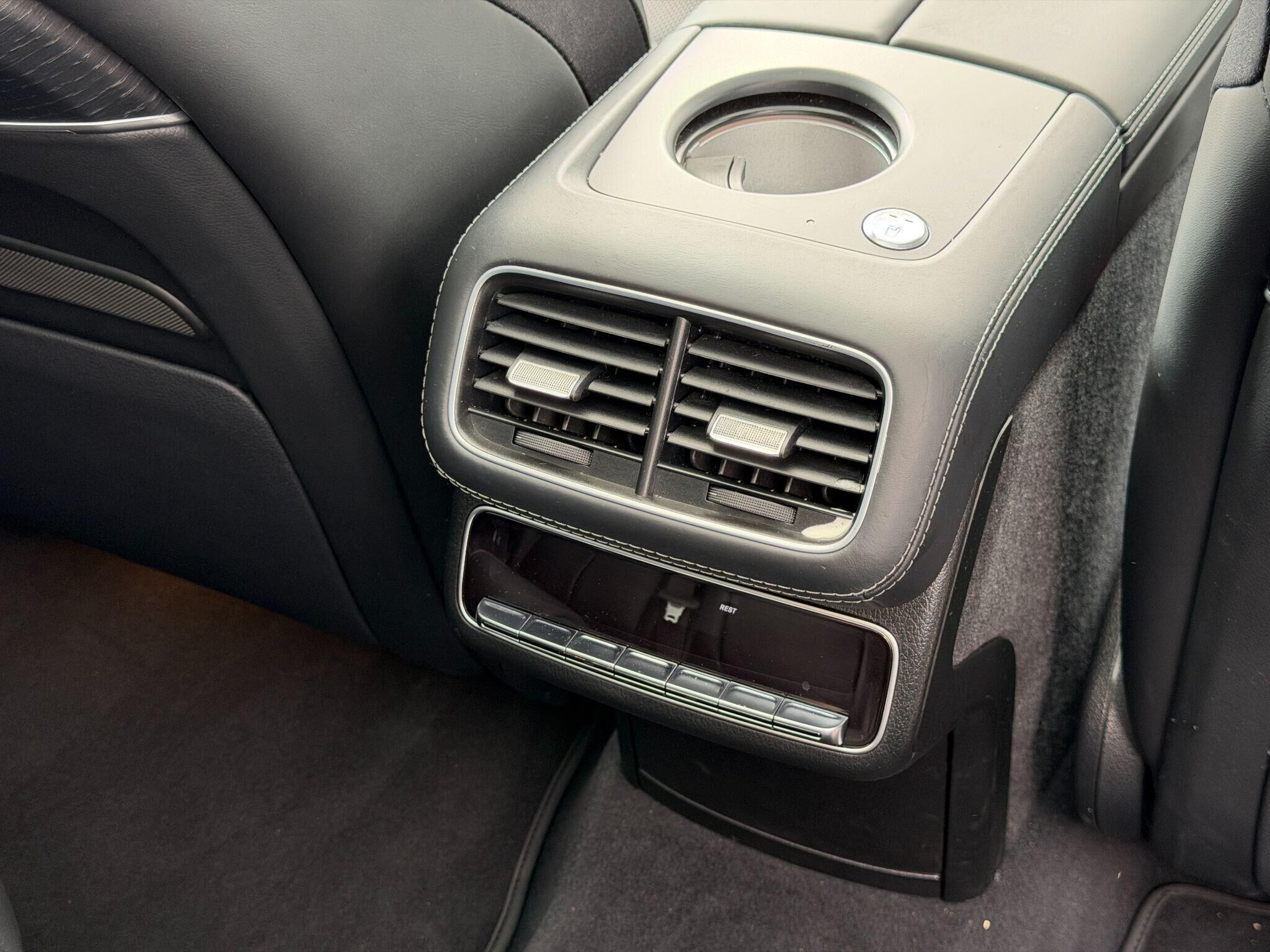Mercedes-Benz GLS GLS Gallery Image