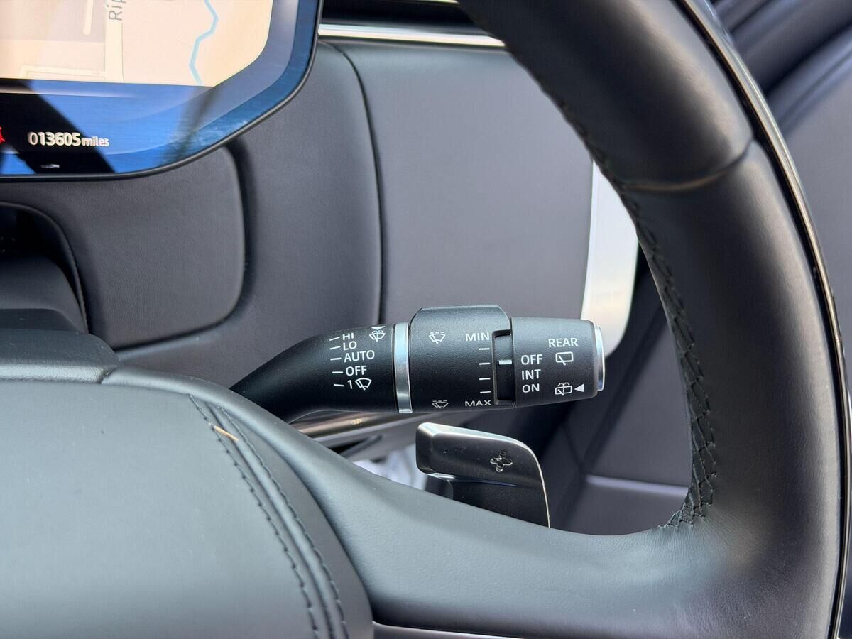 Land Rover Range Rover Range Rover Gallery Image