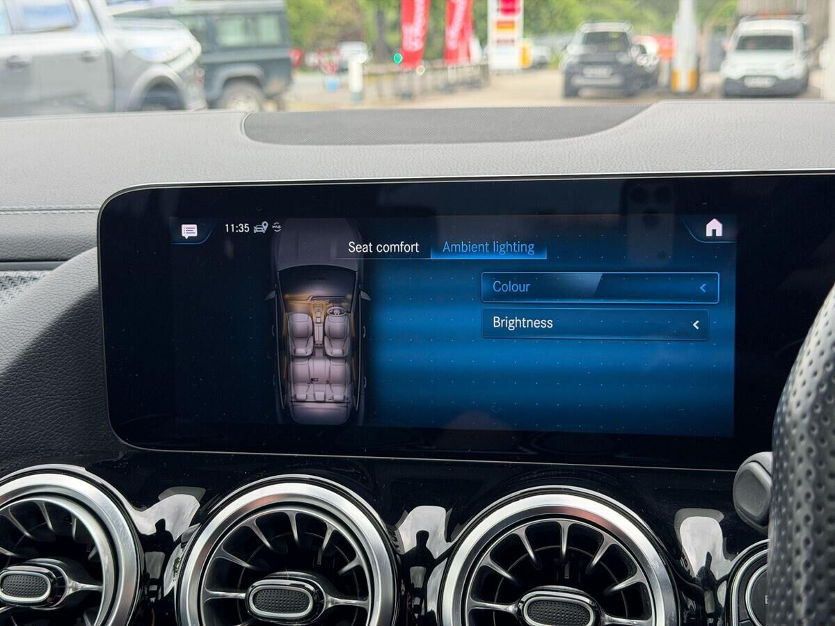 Mercedes-Benz GLA GLA Gallery Image