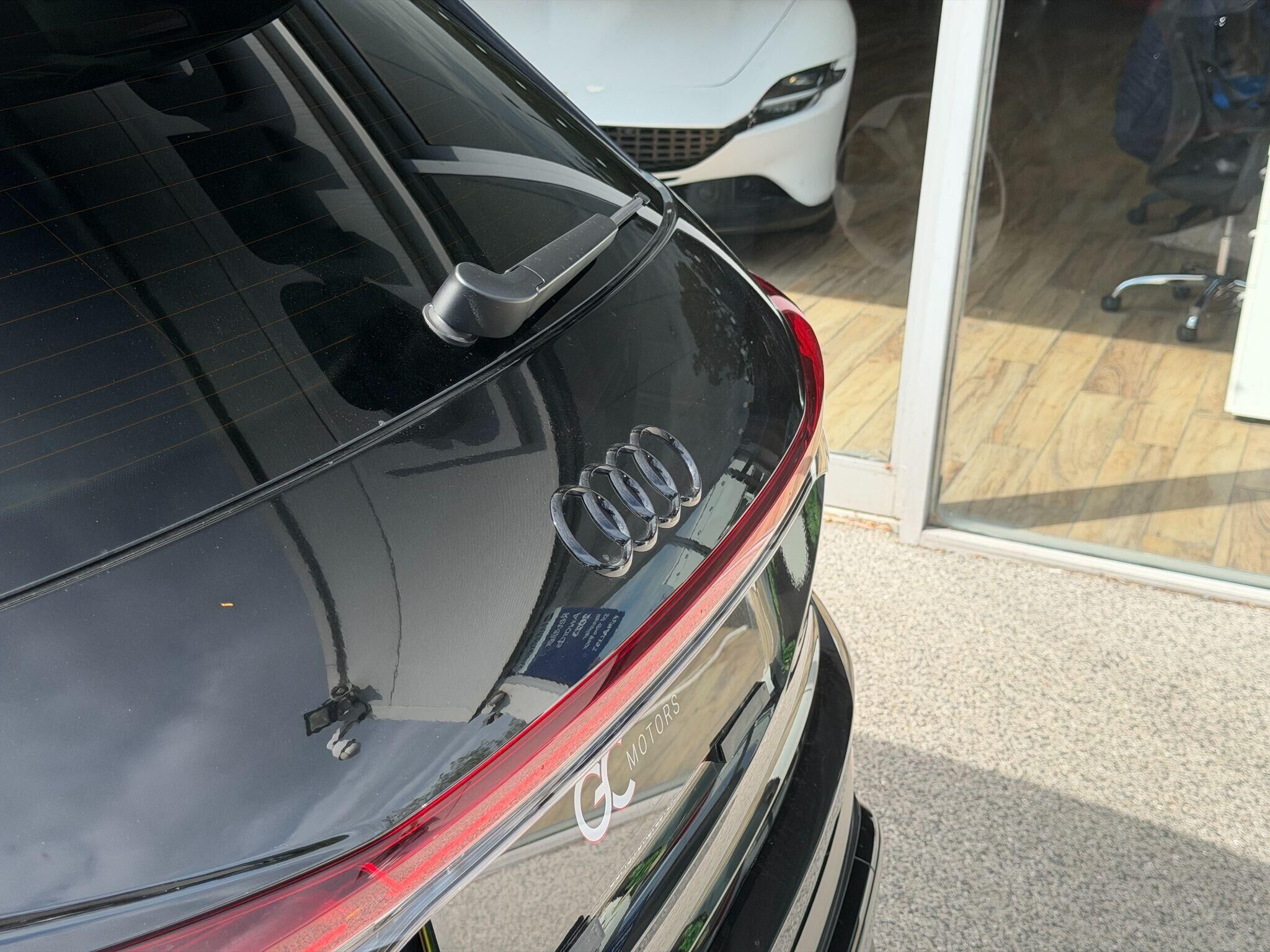 Audi Q4 e-tron Q4 e-tron Gallery Image