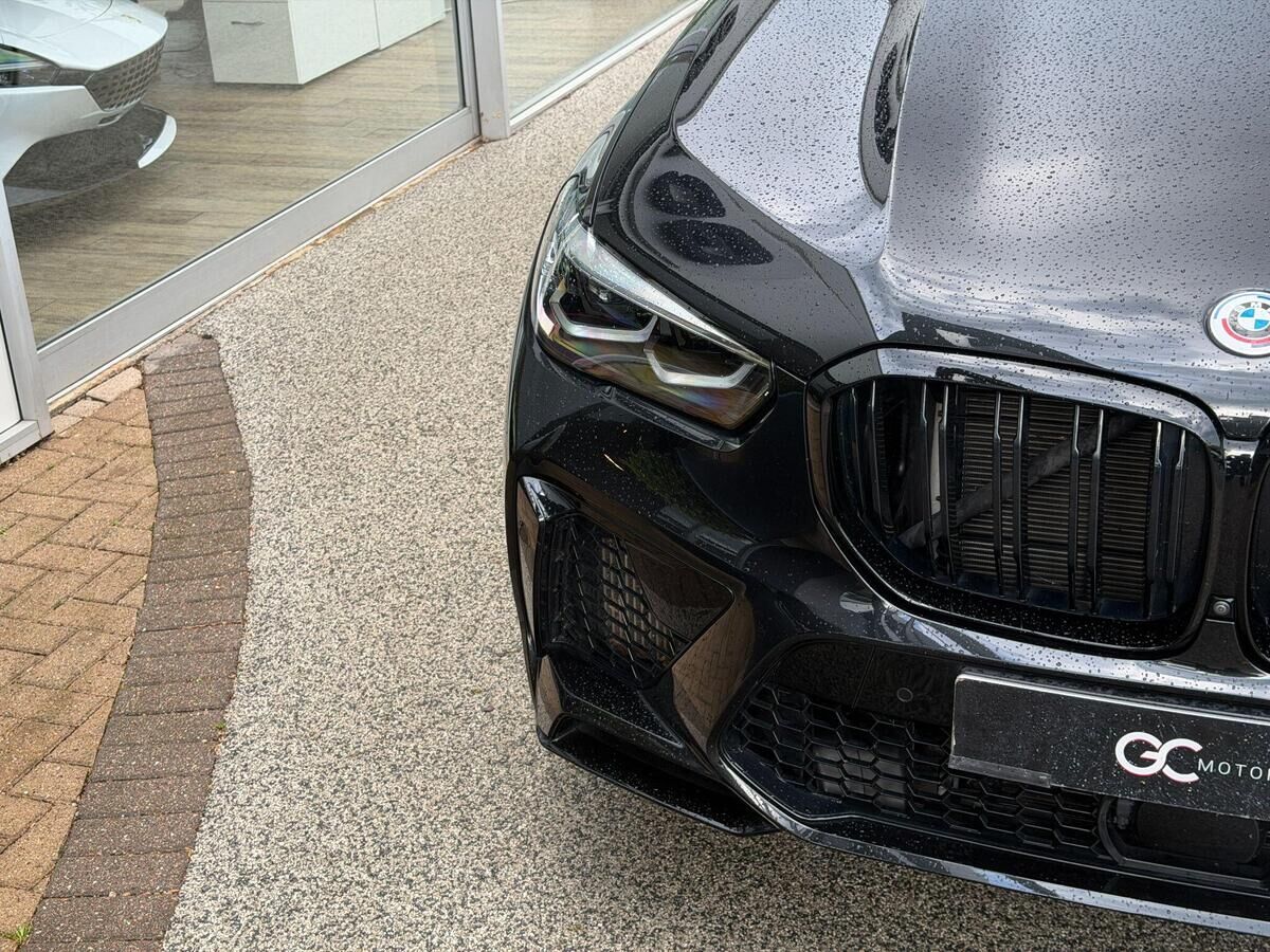 BMW X5 M X5 M Gallery Image
