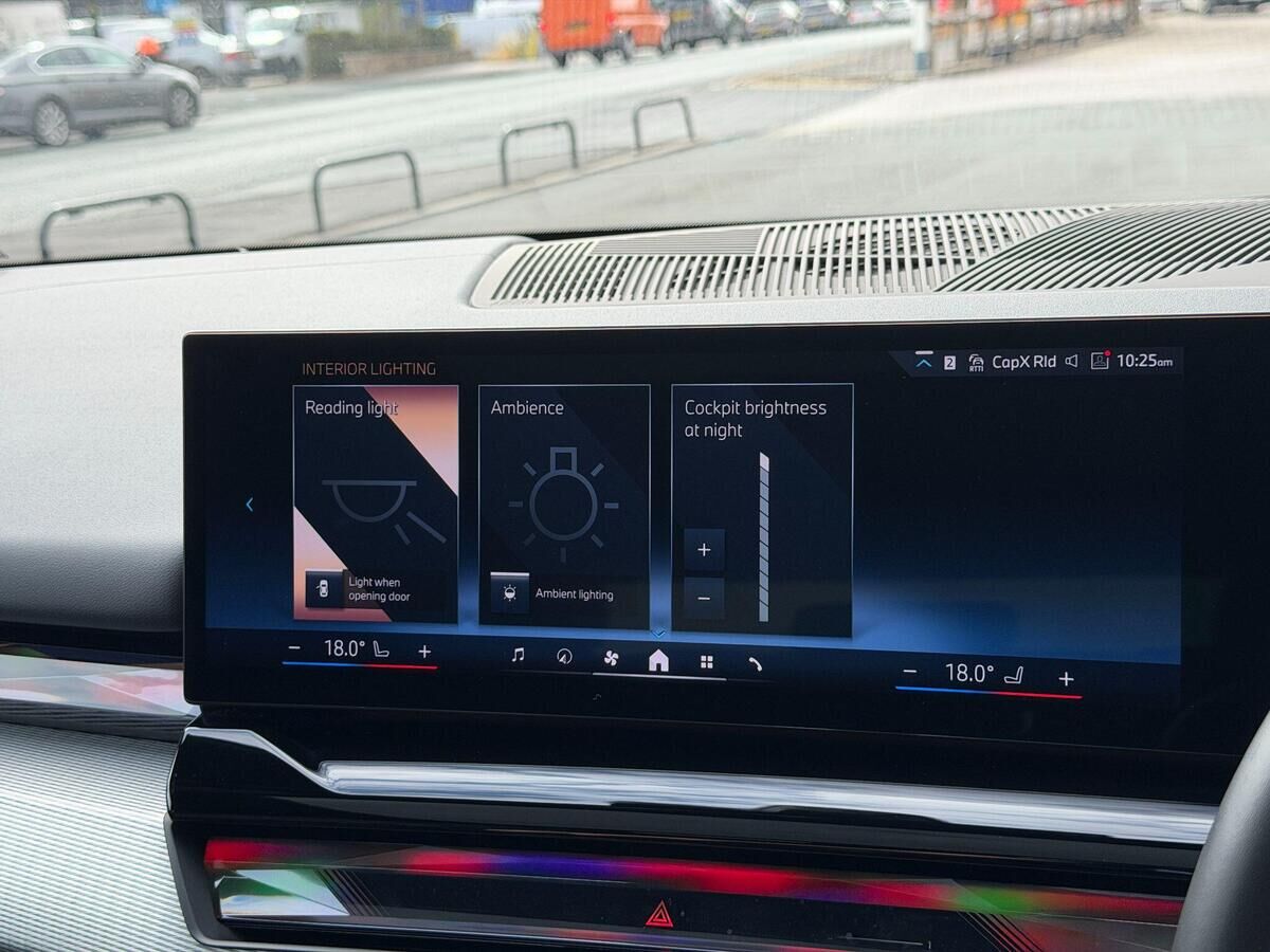 BMW i5 i5 Gallery Image
