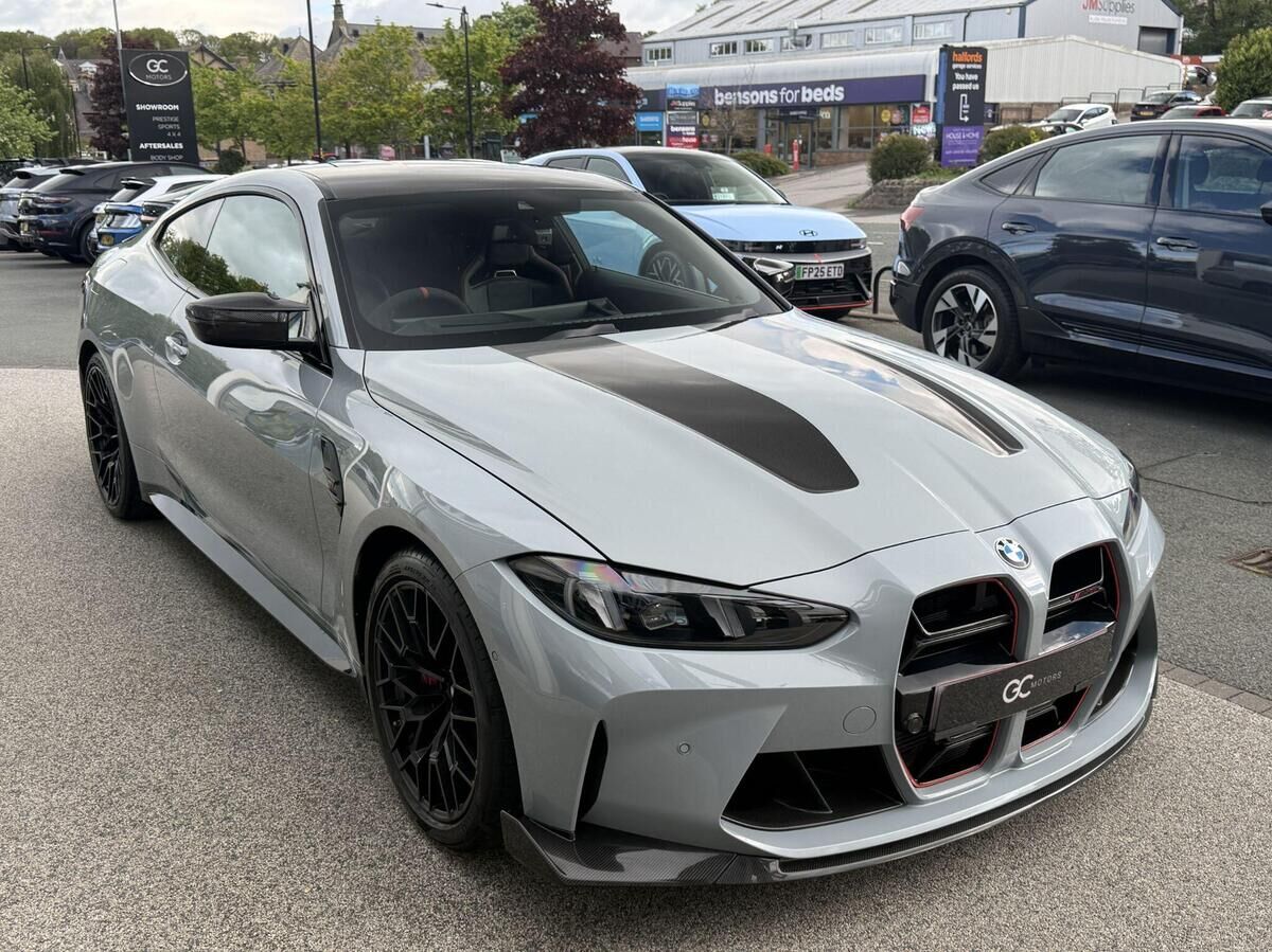 BMW M4 M4 Gallery Image
