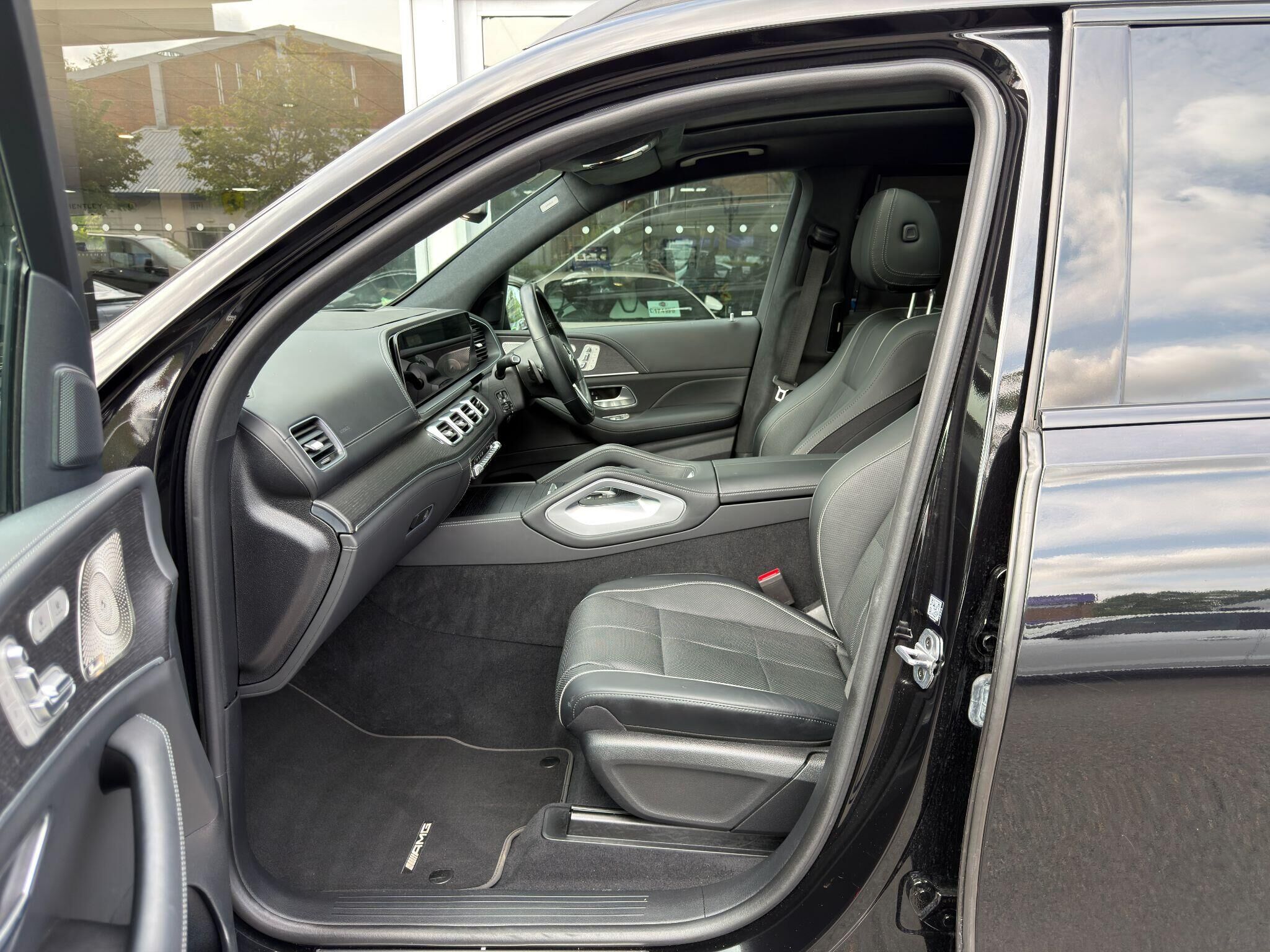 Mercedes-Benz GLS GLS Gallery Image