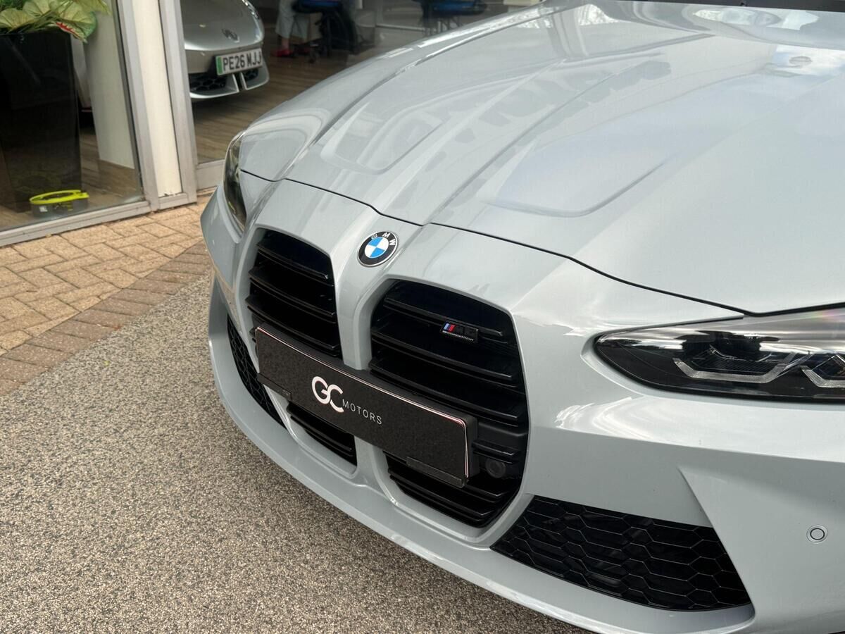 BMW M4 M4 Gallery Image