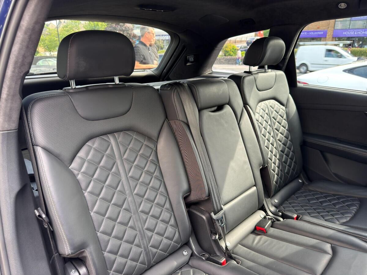 Audi Q7 Q7 Gallery Image