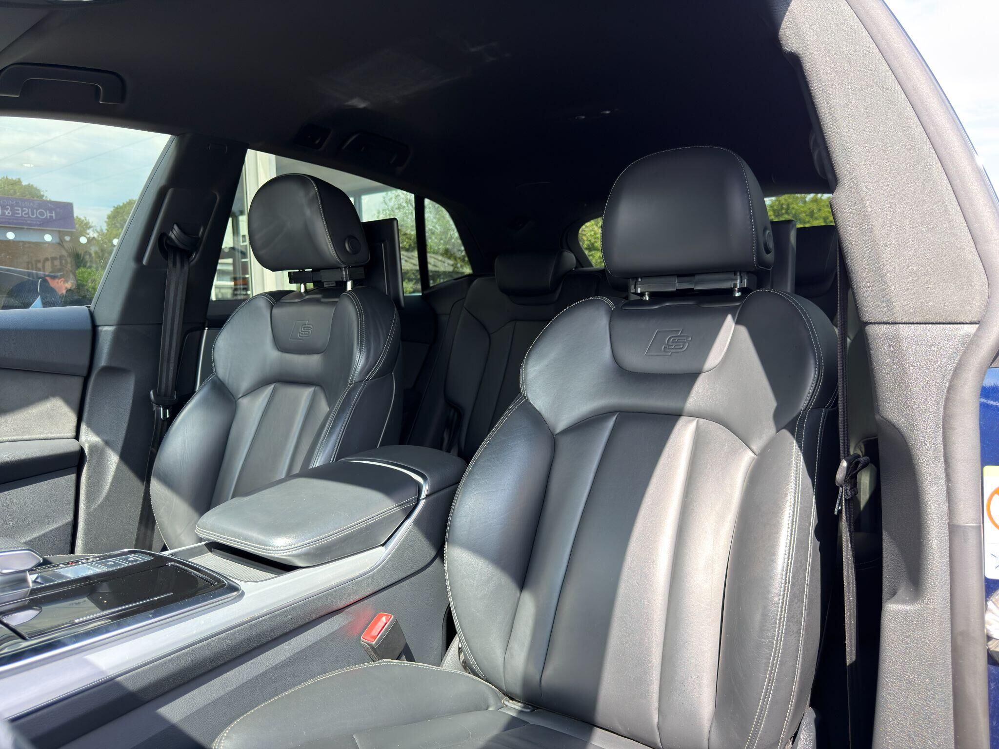 Audi Q8 Q8 Gallery Image