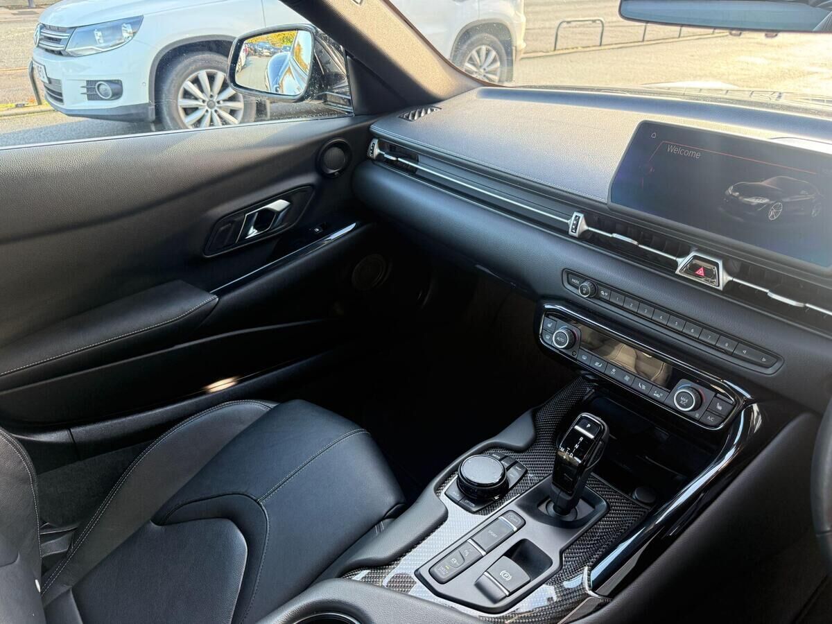 Toyota Supra Supra Gallery Image