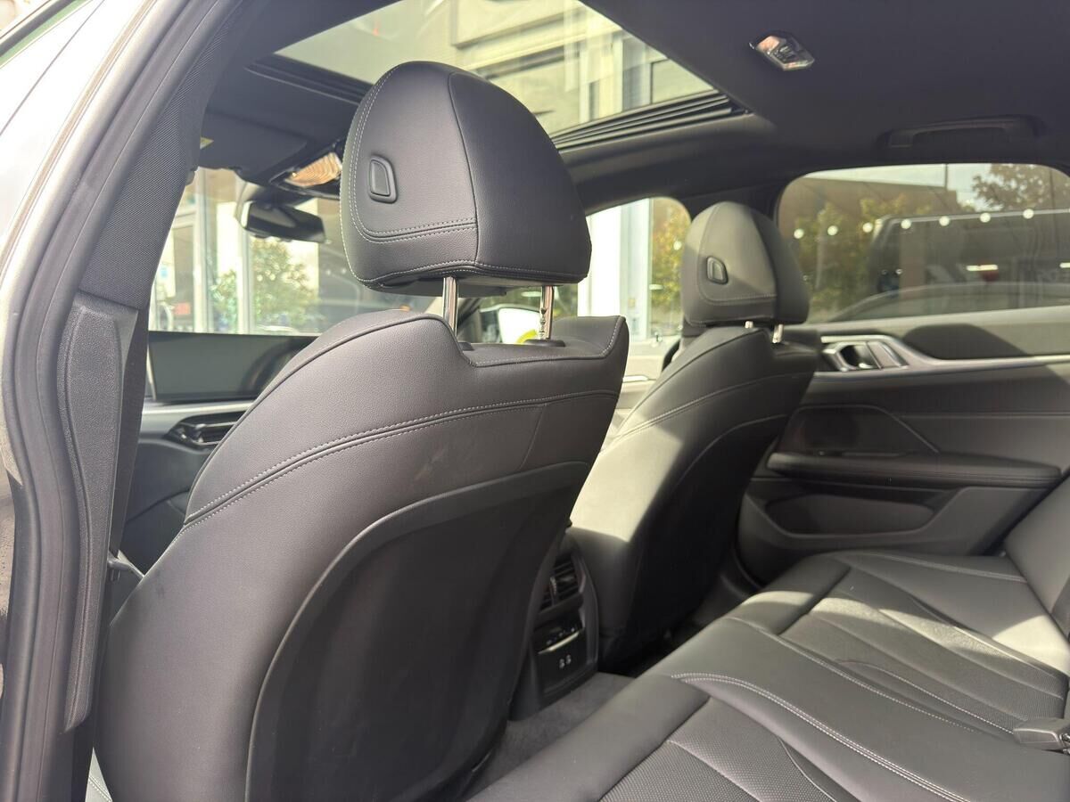BMW i4 i4 Gallery Image