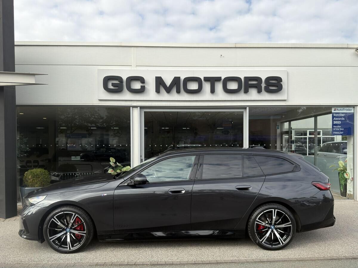 BMW i5 i5 Gallery Image