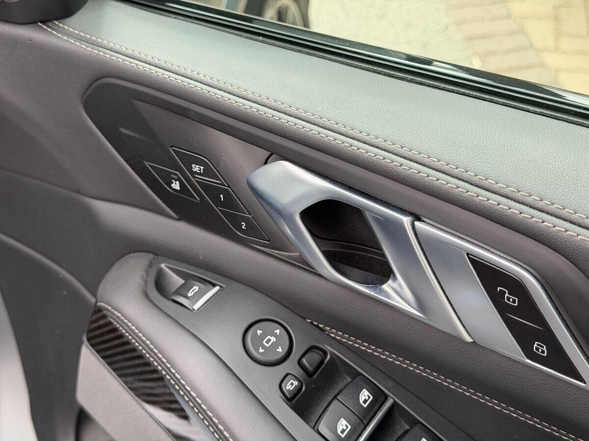 BMW X5 X5 Gallery Image