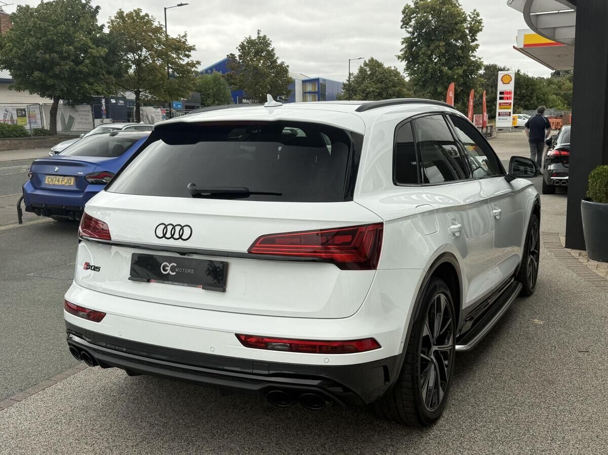 Audi SQ5 SQ5 Gallery Image