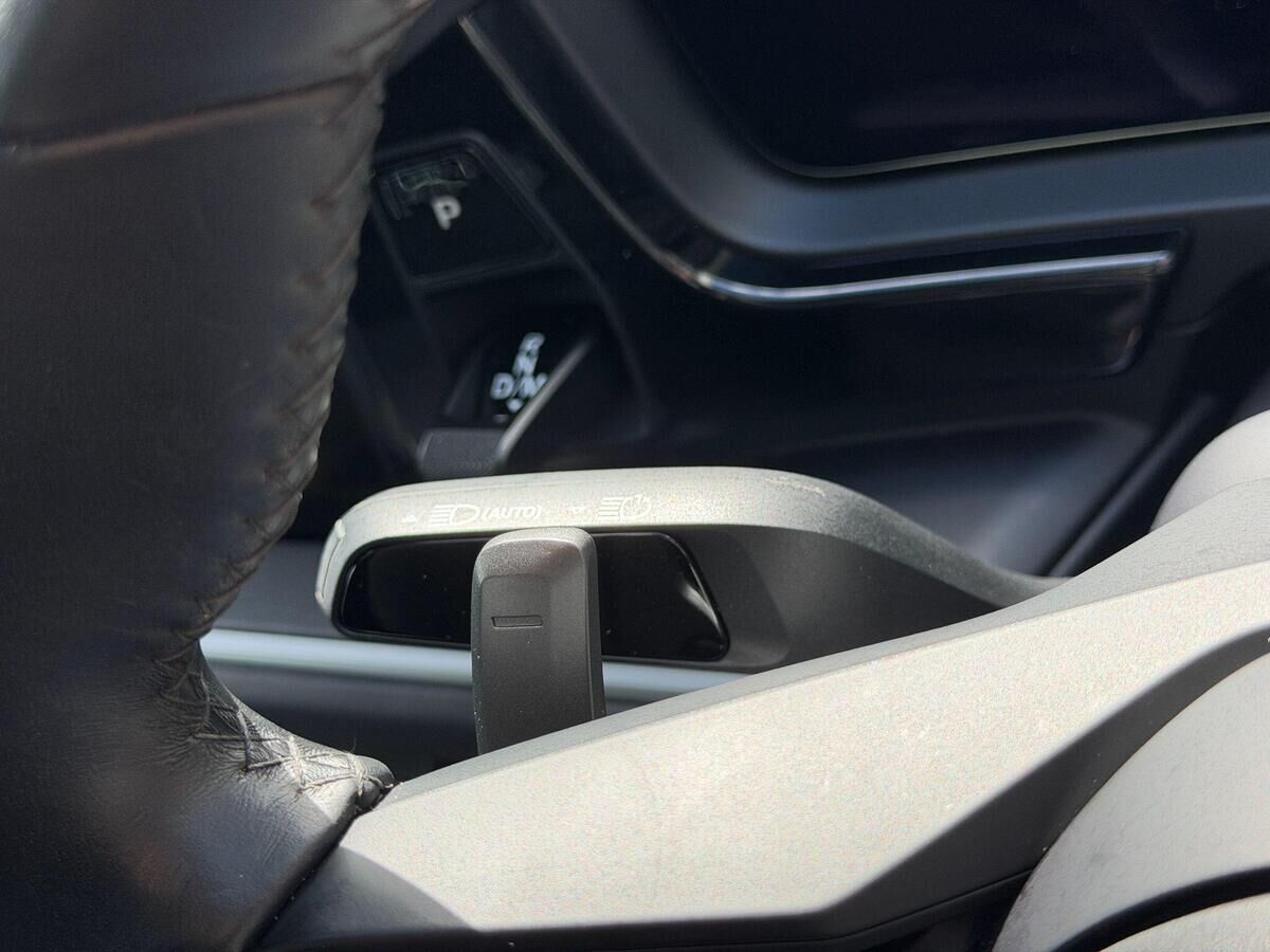 Porsche Cayenne Cayenne Gallery Image