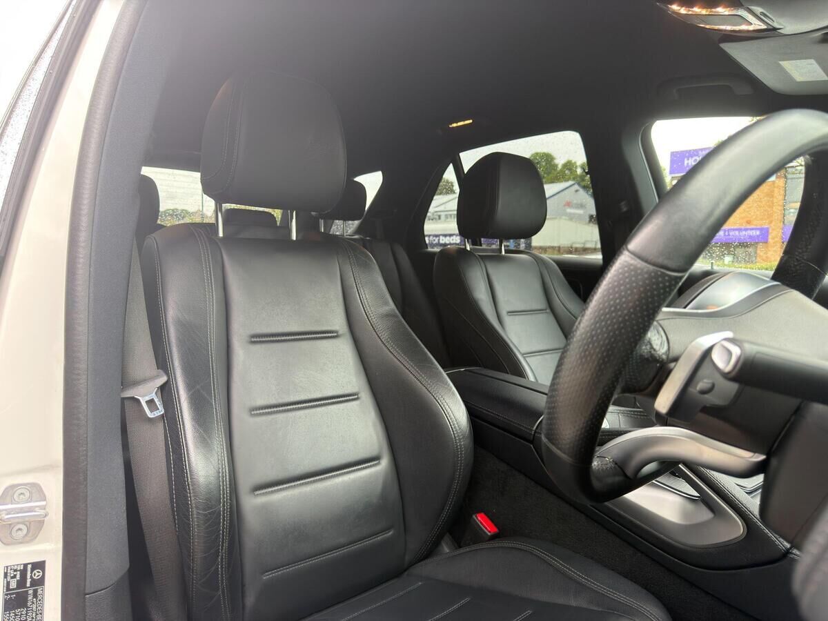 Mercedes-Benz GLE GLE Gallery Image